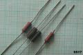 {6517} Rezistor TR 221 3K3 0,25W